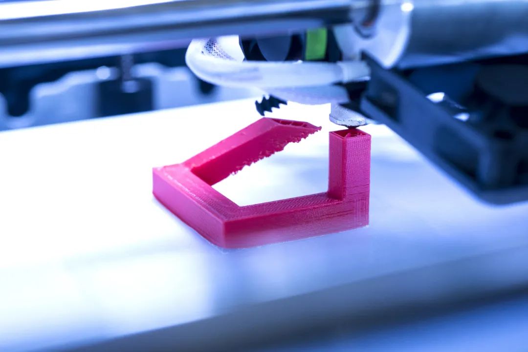 光固化3D打印机的模型精度会受哪些因素影响？
