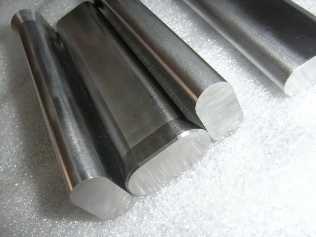 高速钢和钨钢有什么区别？