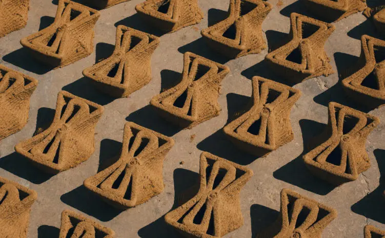 会呼吸的砖：用3D打印互锁土砖，为树苗精准营造微气候